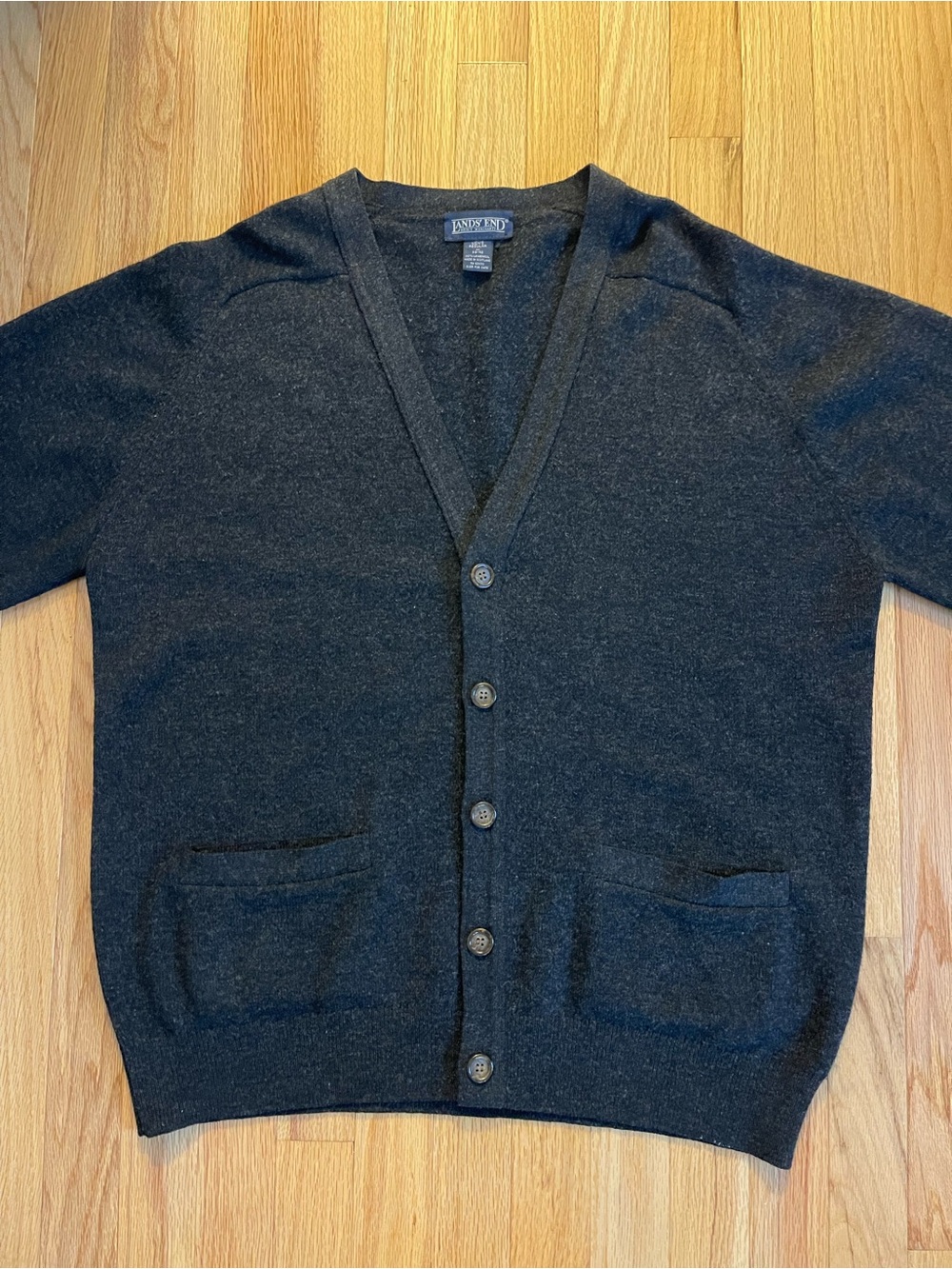 Scottish lambswool Men's Charcoal Gray V-Neck Button Cardigan M (38-40)